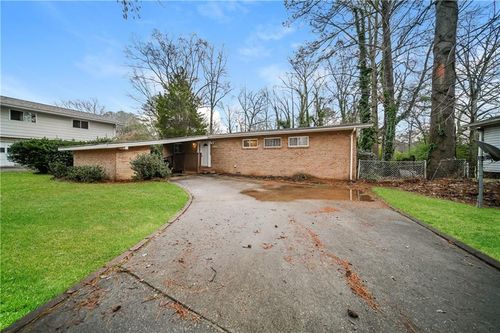 6560 Maddox Rd, Morrow, GA, 30260-2712 | Card Image