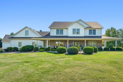 9520 Scott St, Rockford, MN, 55373-1110 | Card Image