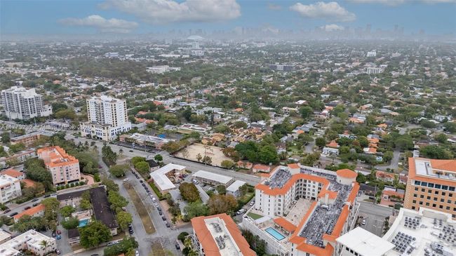 APT-718 - 2030 S Douglas Rd, Condo with 2 bedrooms, 2 bathrooms and null parking in Coral Gables FL | Image 40