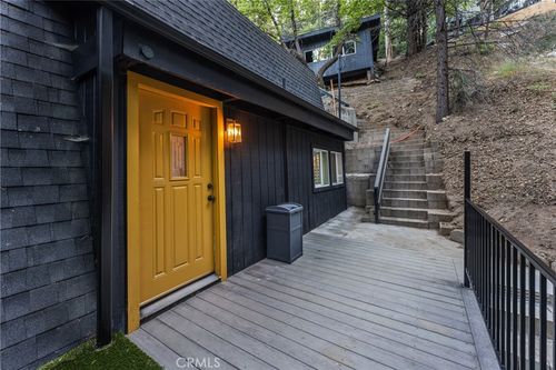 2371 Spring Oak Dr, Running Springs, CA, 92382 | Card Image