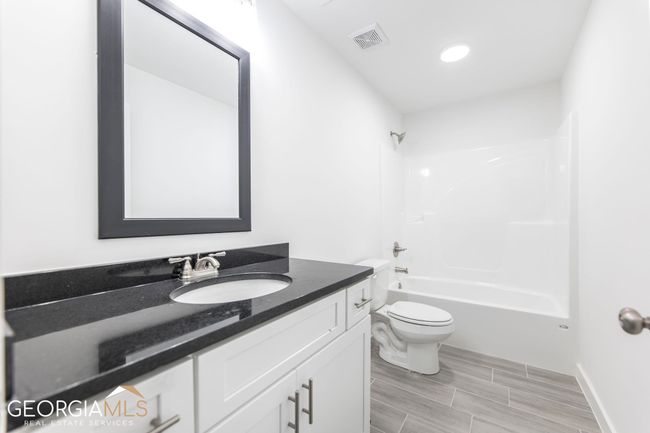 107 W Point Ct, House other with 4 bedrooms, 3 bathrooms and null parking in Warner Robins GA | Image 26