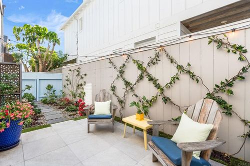 909 Olive Ave, Coronado, CA, 92118-2527 | Card Image