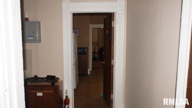 A - 2002 W 4 Th St, Condo with 1 bedrooms, 1 bathrooms and 1 parking in Davenport IA | Image 4