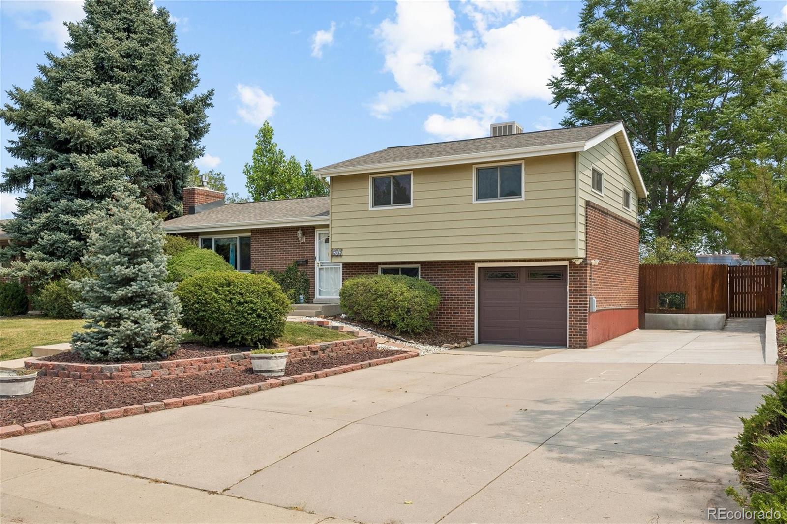 Residential in Aurora 2