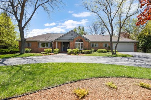 1041 Horns Corners Road, Cedarburg, WI, 53012 | Card Image