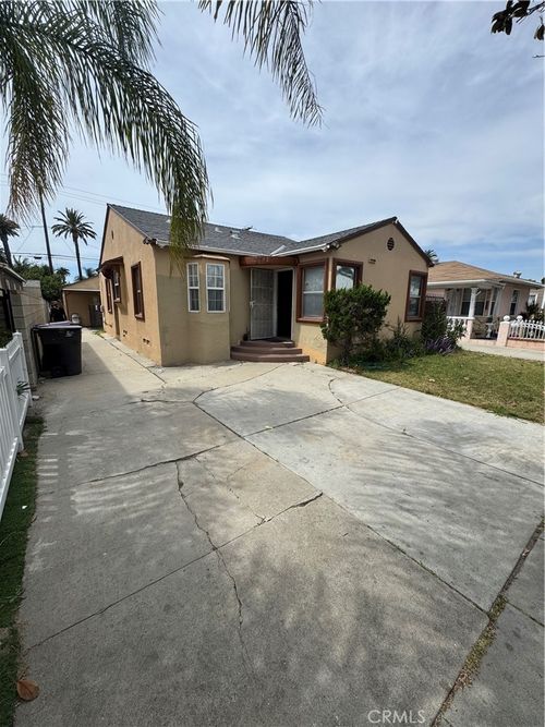 2741 Gale, Long Beach, CA, 90810 | Card Image