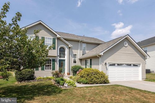 104 Coopworth Ct, STEPHENS CITY, VA, 22655-3401 | Card Image