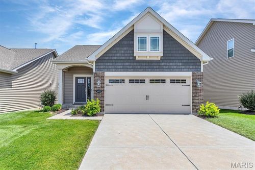 405 Copperfield Ct, Saint Charles, MO, 63301-4931 | Card Image