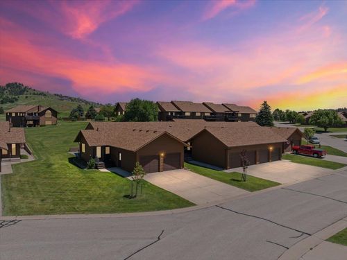 950 Country Club Dr, Spearfish, SD, 57783-3102 | Card Image