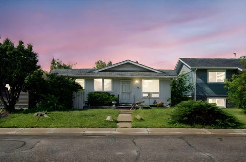 183 Dovely Cres Se, Calgary, AB, T2B2K9 | Card Image