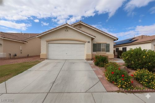 4717 Goldfield St, North Las Vegas, NV, 89031-2546 | Card Image