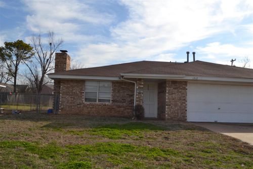 1515 &amp; 1517 N Hartford, Stillwater, OK, 74075 | Card Image