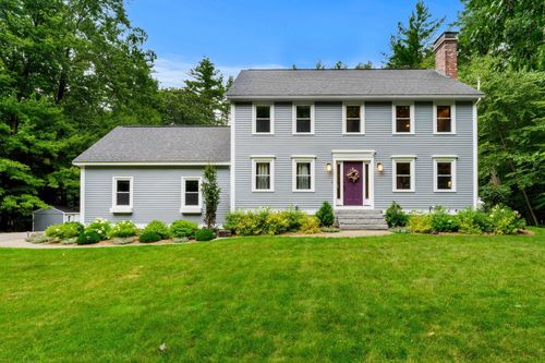 31 Parker Rd, Brookline, NH, 03033-2009 | Card Image