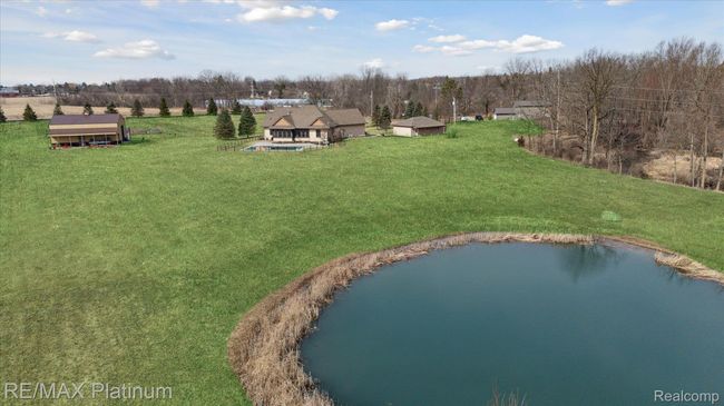 7020 Mancour Dr, House other with 5 bedrooms, 5 bathrooms and null parking in Grand Blanc MI | Image 57