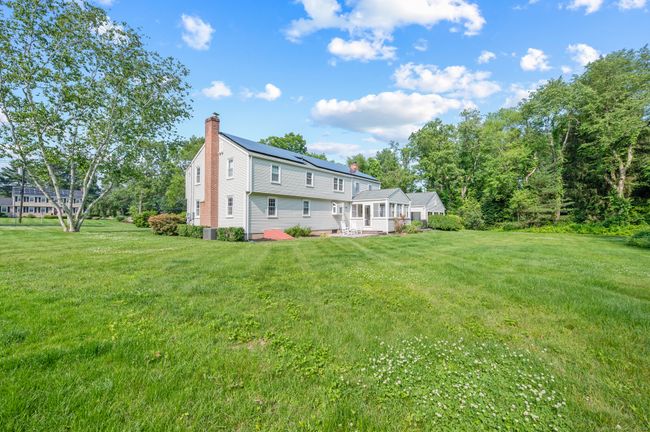 Large backyard | Image 22