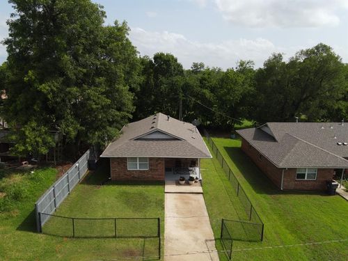 103 W Kessler St, Wanette, OK, 74878-7000 | Card Image