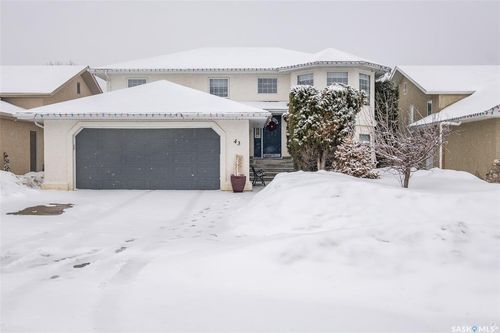 43 Mcknight Dr, Prince Albert, SK, S6V7Z7 | Card Image
