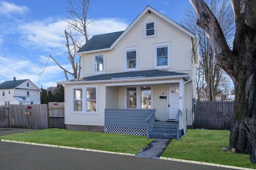 46 3rd Ave, Huntington Station, NY, 11746-1638 | Card Image