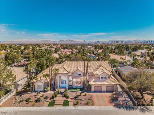 2220 Diamond Bar Dr, Las Vegas, NV, 89117-1933 | Card Image