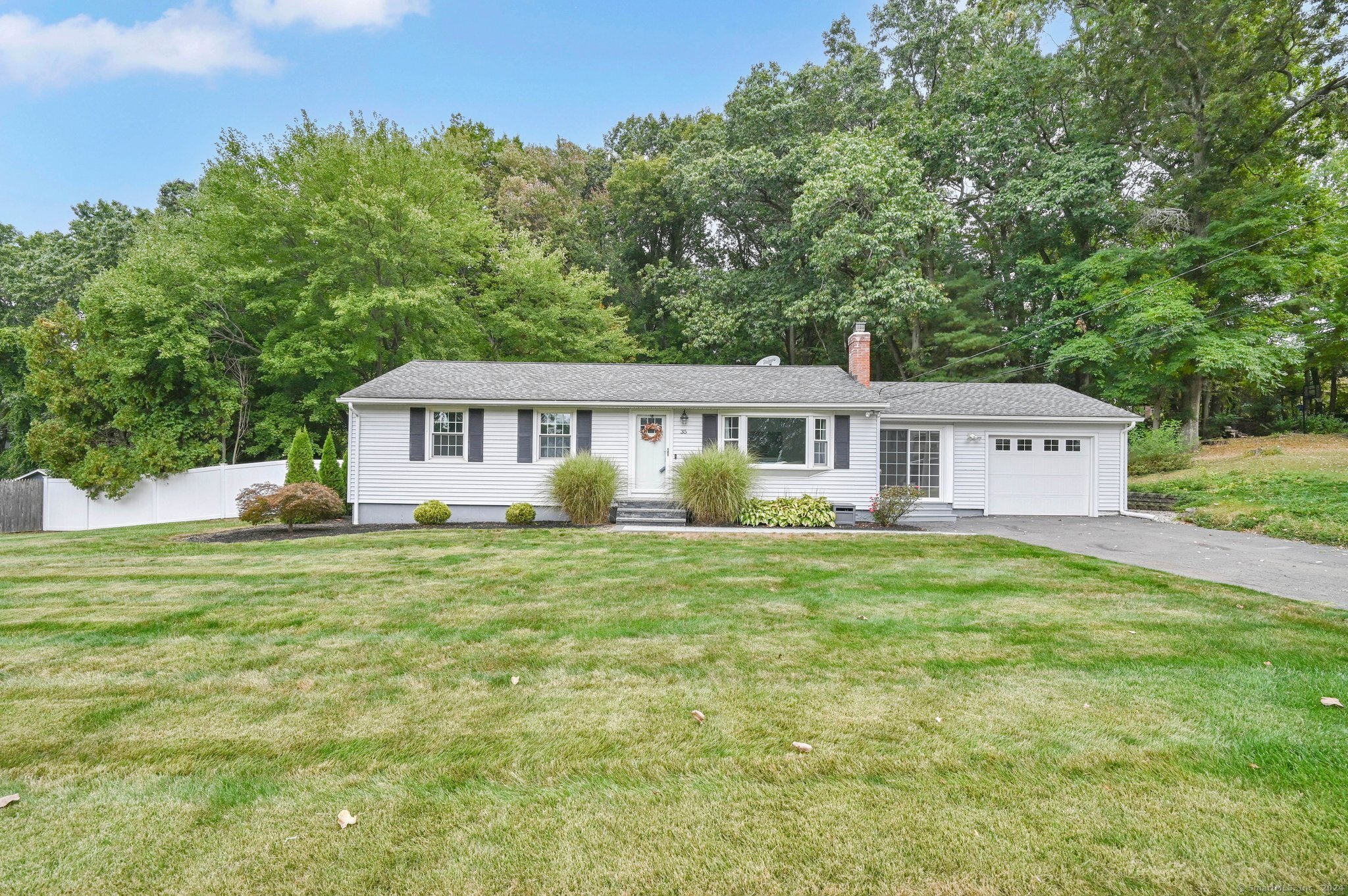 Northview Dr, South Windsor, CT 06074