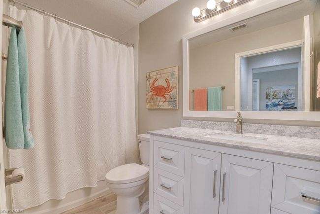 APT-617 - 8550 Kingbird Loop, Condo with 2 bedrooms, 2 bathrooms and 1 parking in ESTERO FL | Image 16