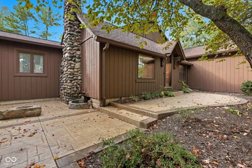 9850 Towne Rd, Carmel, IN, 46032-9625 | Card Image