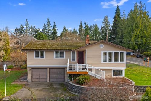 4517 76th St Sw, Mukilteo, WA, 98275-2742 | Card Image