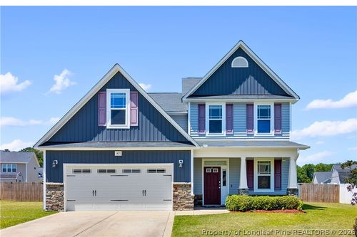 1421 Benchmark Way, Parkton, NC, 28371-1401 | Card Image
