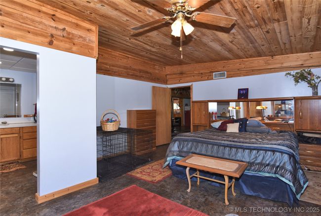 Master Bedroom | Image 24