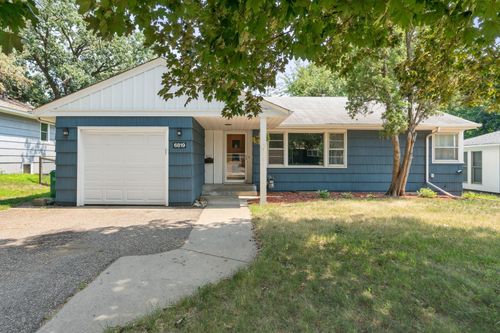 6819 Eliot View Rd, Saint Louis Park, MN, 55426-2833 | Card Image