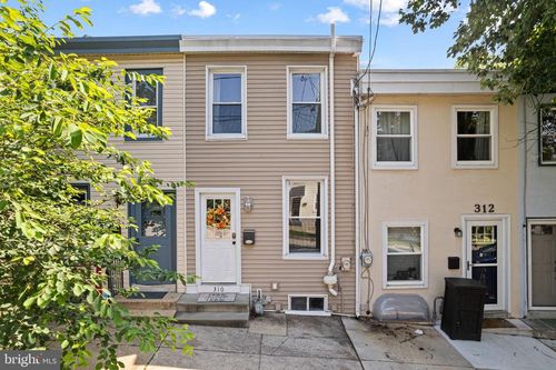 310 E 6th Ave, CONSHOHOCKEN, PA, 19428-1721 | Card Image