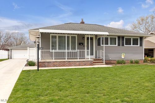 5402 Amherst Drive, Parma, OH, 44129 | Card Image