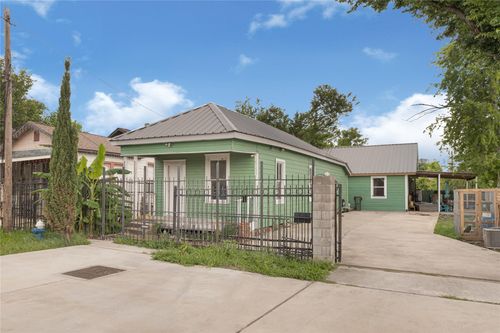 4103 Lumber Ln, Houston, TX, 77016-6723 | Card Image