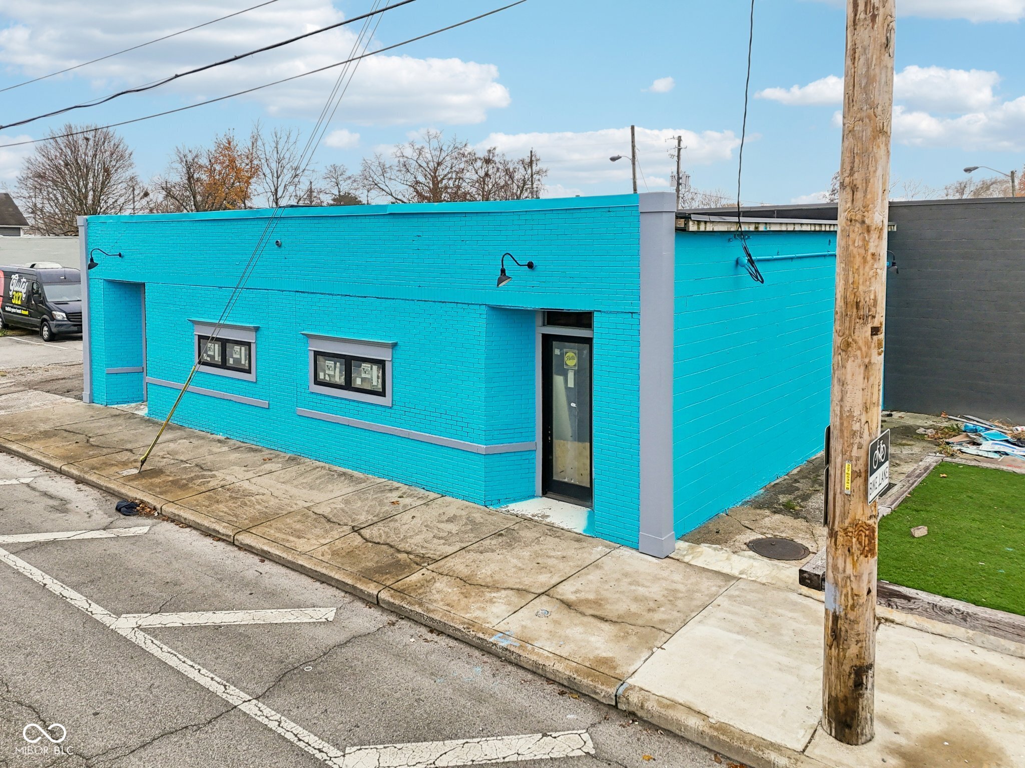 Commercial Sale in Indianapolis 3
