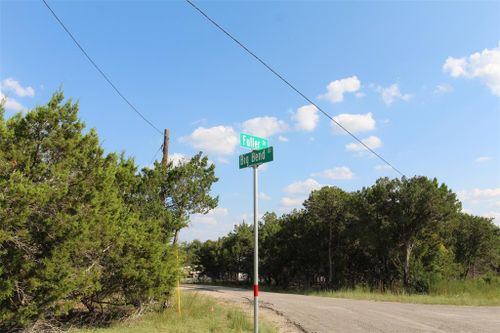 311 Big Bend Dr, Canyon Lake, TX, 78133-2972 | Card Image