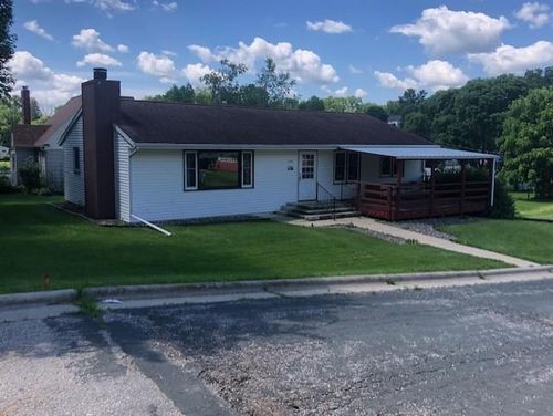 200 Freeman St Nw, Preston, MN, 55965-1066 | Card Image