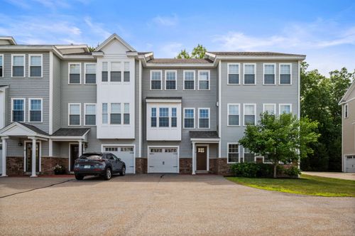 39 Acadia Ln, Exeter, NH, 03833-4934 | Card Image