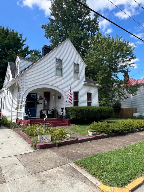 430 Forest Ave, Maysville, KY, 41056-1302 | Card Image