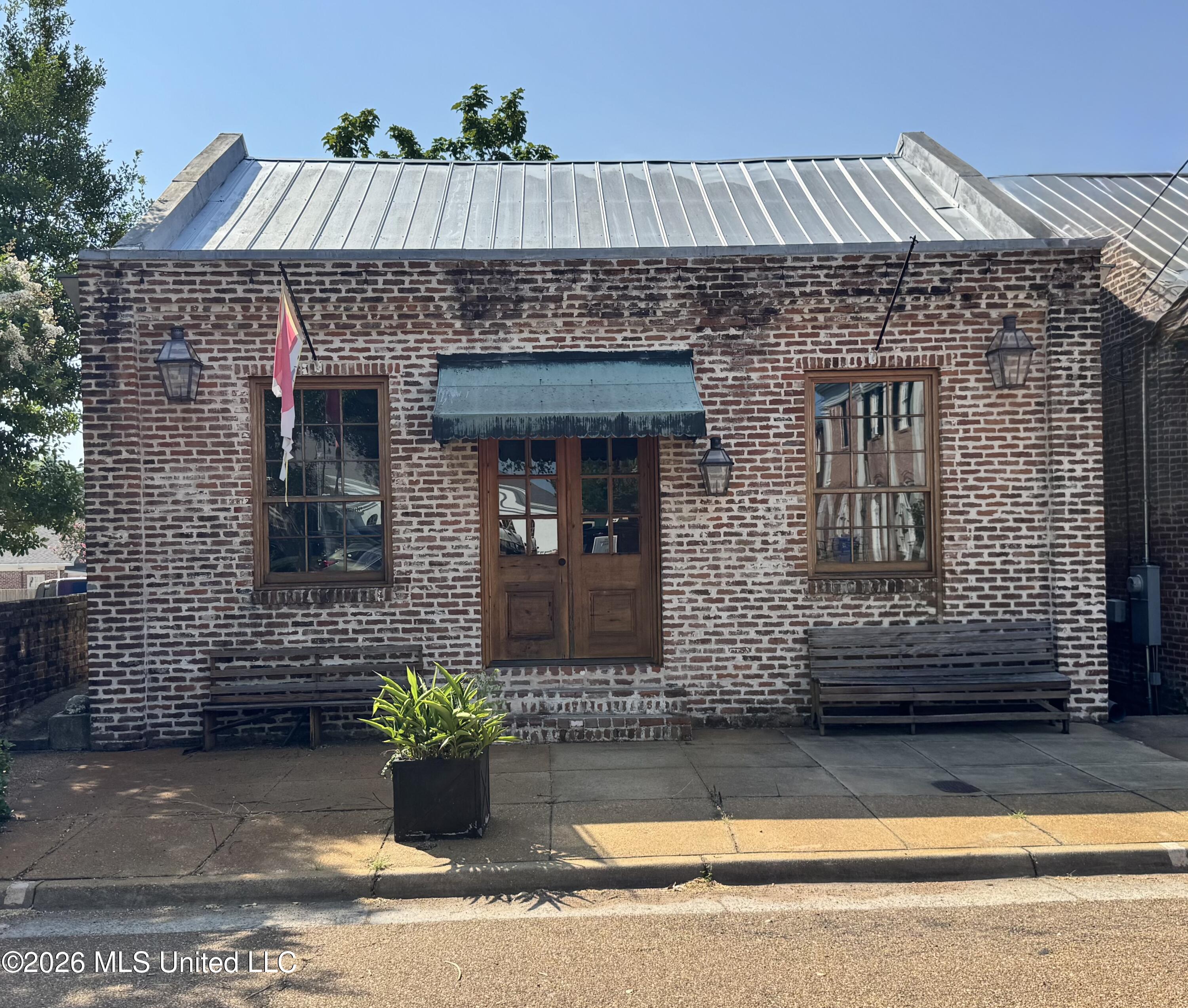 Residential in Natchez