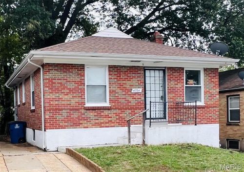 4704 Seattle St, Saint Louis, MO, 63121-3034 | Card Image