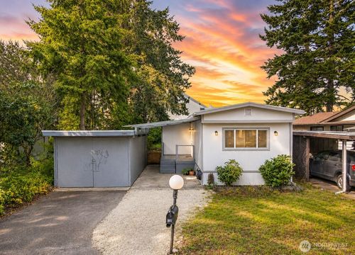 103-8516 32nd Ave S, Lakewood, WA, 98499-5096 | Card Image