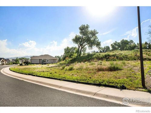 763 Deer Meadow Dr, Loveland, CO, 80537-2417 | Card Image