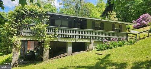 1373 Park Line Rd, STANLEY, VA, 22851-5220 | Card Image