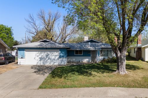 1423 Hemlock Ave, Anderson, CA, 96007-4014 | Card Image
