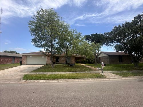 2410 Rain Mist Ln, Corpus Christi, TX, 78409-2611 | Card Image