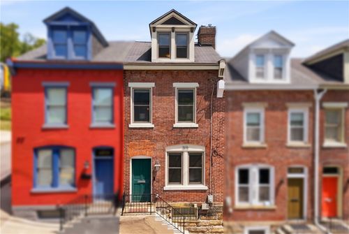 1616 Monterey St, Pittsburgh, PA, 15212-3979 | Card Image