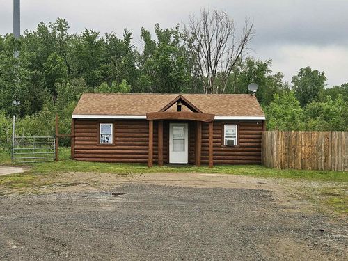 5463 Us Highway 12, Three Oaks, MI, 49128-8532 | Card Image