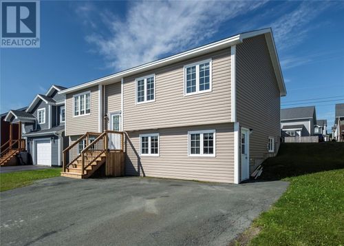 5 Mayfair Ave, Paradise, NL, A1L0Y7 | Card Image