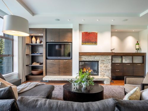 33-4617 Blackcomb Way, Whistler, BC, V8E0Y4 | Card Image