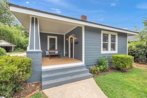 107 Whitehall St, Greenville, SC, 29609-5416 | Card Image